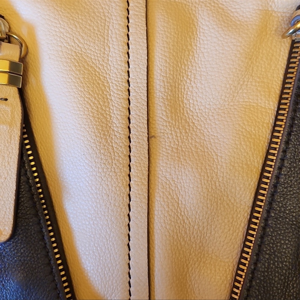 OrYANY Leather Colorblock shoulder Bag - Picture 3 of 9